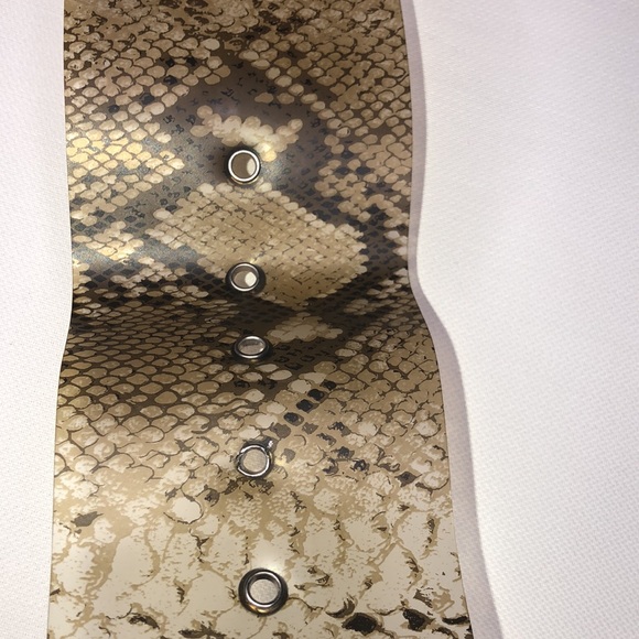 Alessandro Dell’Acqua python plastic belt m/s - Picture 6 of 12